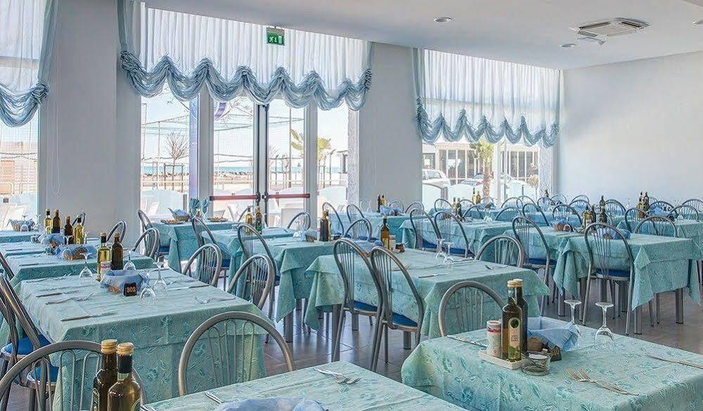 Hotel Platinum Rimini Exterior foto